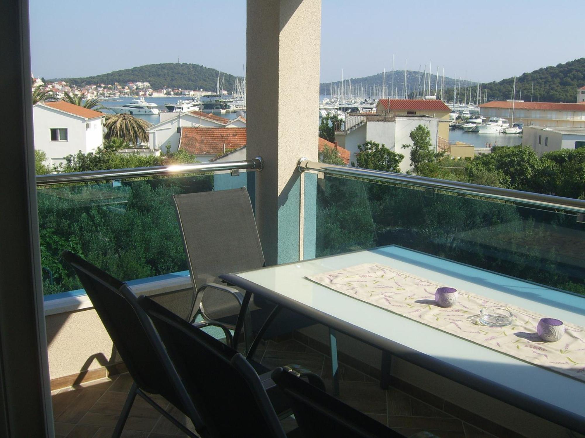 Apartments Villa Erik Rogoznica  Pokoj fotografie